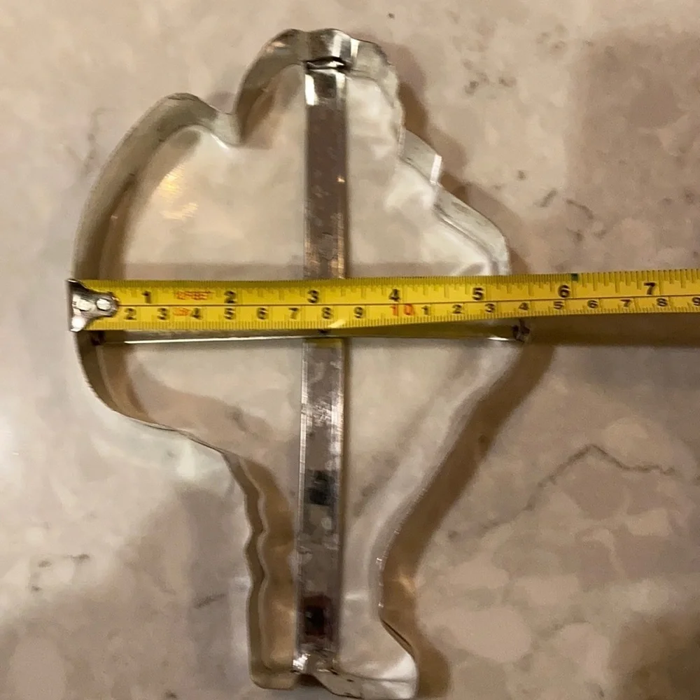 Vintage metal Santa cookie cutter (large) original box Santa Claus Cooky Cutter